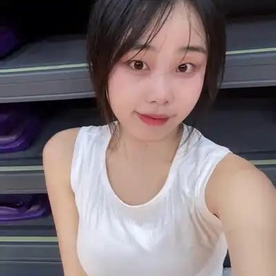 韦杰